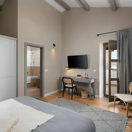 Vila Rustic Calluna With A Pool In Istria *